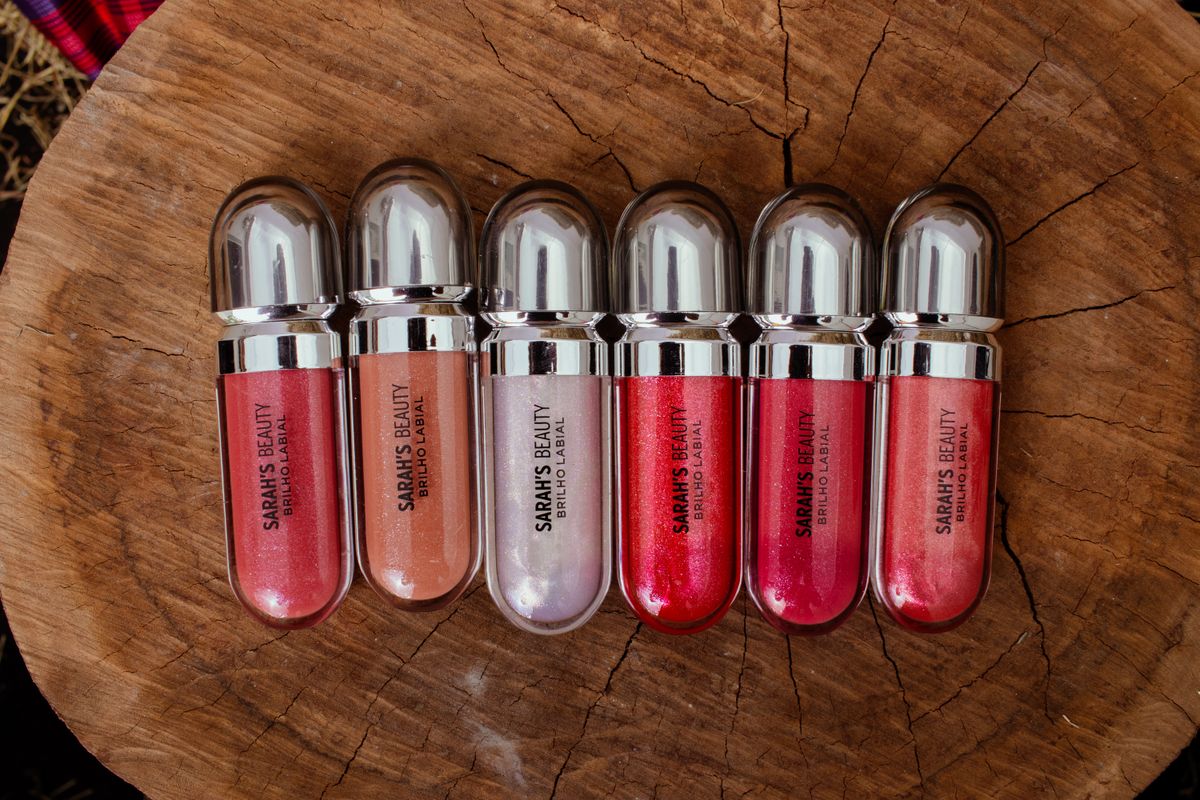 Lipsticks in matte and satin finishes